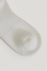 BB Core Low Cut Socks Nordic Edition White Color BODYBORN